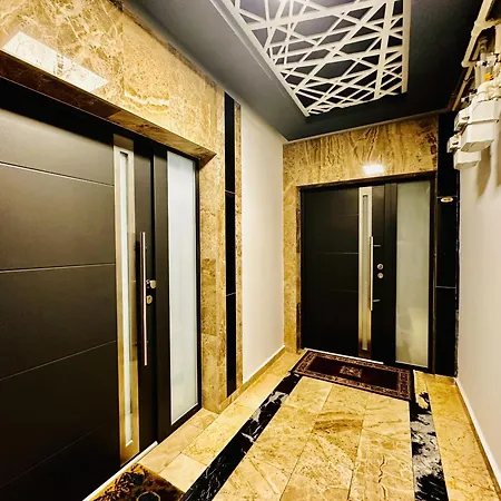 Sophia 3 Luxury 2 Bedroom & 1 Livingroom Apartment