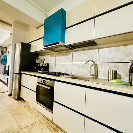 Sophia 3 Luxury 2 Bedroom & 1 Livingroom Appartement
